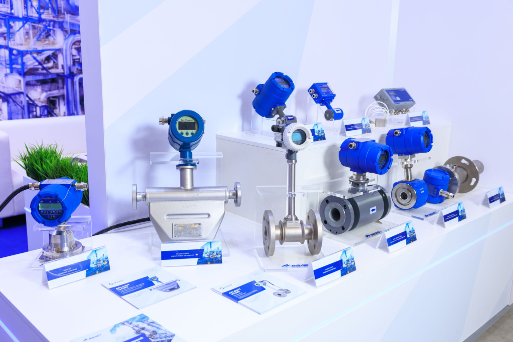 Образцы расходомеров Взлет и AFLOWT на ПМГФ-2025