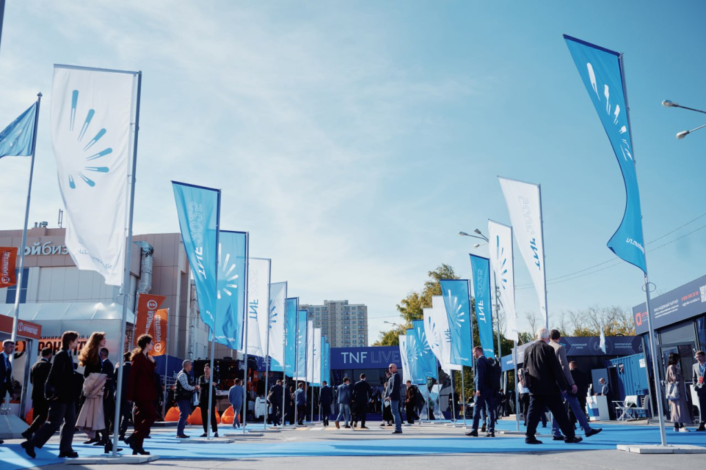 Уличная экспозиция TNF EXPO 2025